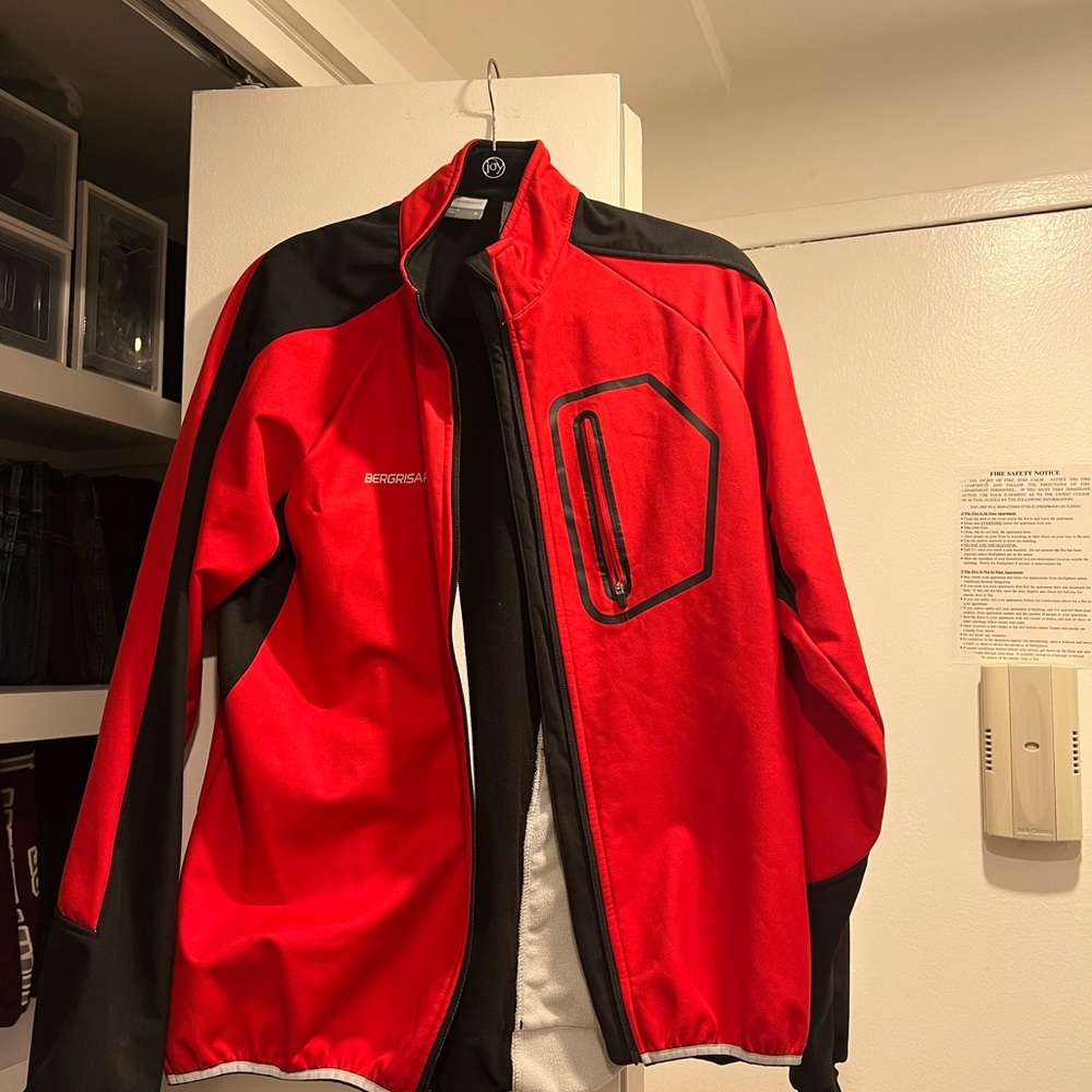 road cycling jacket